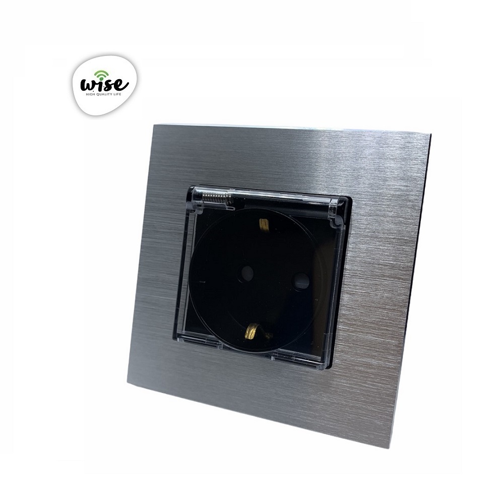 Utičnica sa zaštitnim poklopcem 16a aluminijumski panel srebrno crni